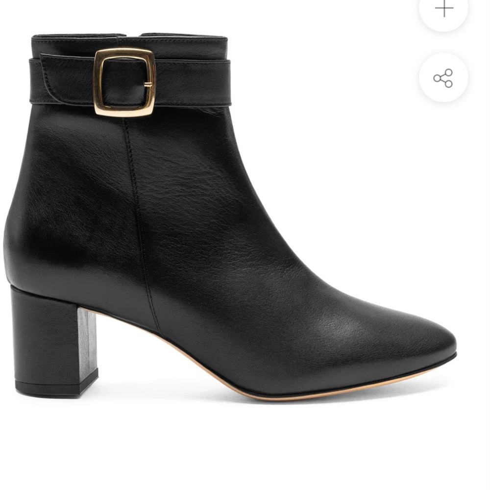 Brand New Bruno Magli Petra Side Zip Boot